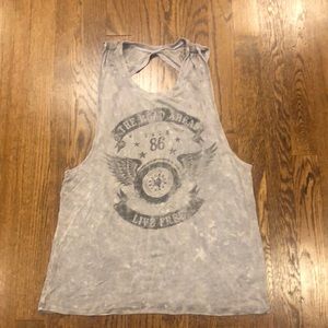 Recycled Karma The Road Ahead grey tank top size small